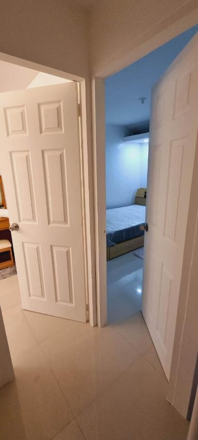 Trp16 - Cozy 2br Townhouse Near Clark Airport, Aquaplanet & Dino Island Apartment Angeles