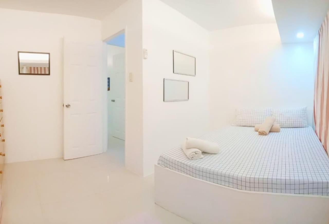Trp16 - Cozy 2br Townhouse Near Clark Airport, Aquaplanet & Dino Island Angeles